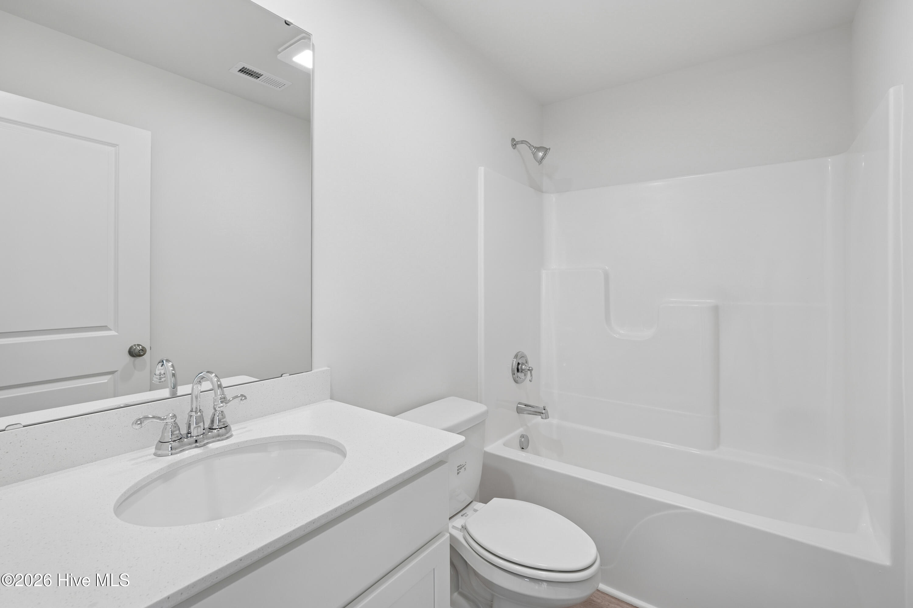 1010 Brooke Ridge Lane Southport, NC 28461 - Photo 12 of 28 Silvermist main bath
