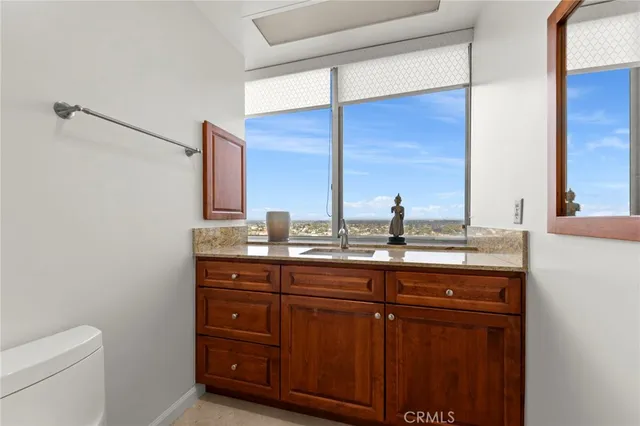 $999,000 | 2999 East Ocean Boulevard, Unit 1730, Long Beach, CA 90803