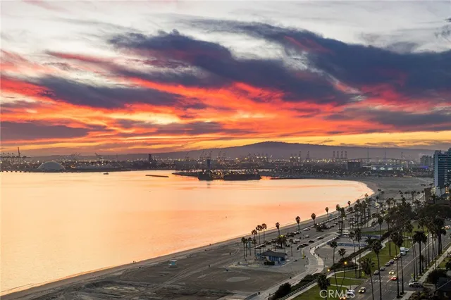 $999,000 | 2999 East Ocean Boulevard, Unit 1730, Long Beach, CA 90803