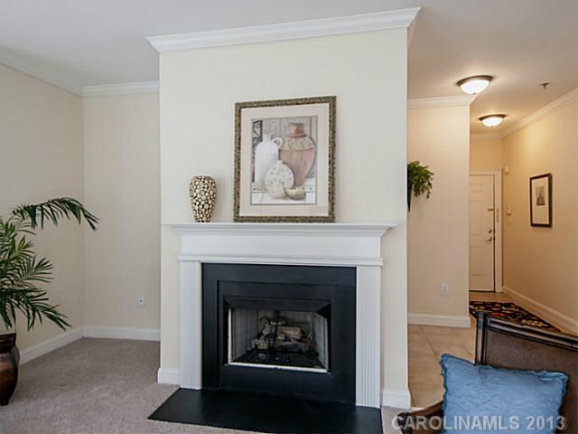 5609 Fairview Road, Unit 4 Charlotte, NC 28209 - Photo 8 of 16 Gallery Image 8