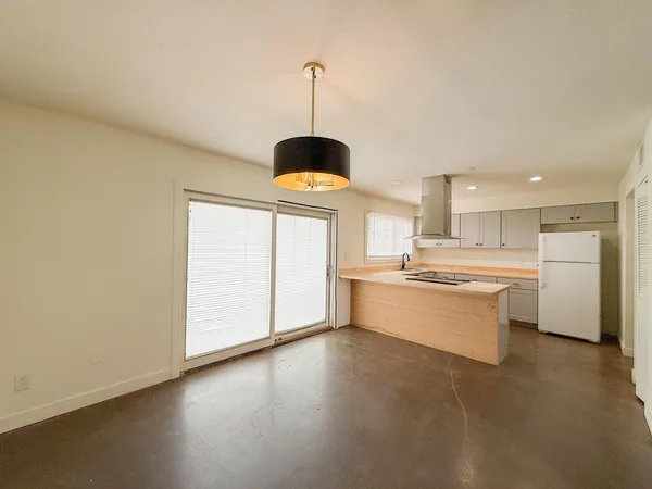 $1,695 | 4440 West Solano Drive North, Glendale, AZ 85301