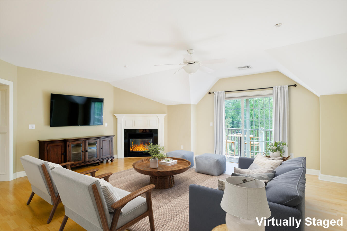 100 Shepard's Cove Road, Unit H305 Kittery, ME 03904 - Photo 5 of 45 Living Room towards slider and deck_Phot
