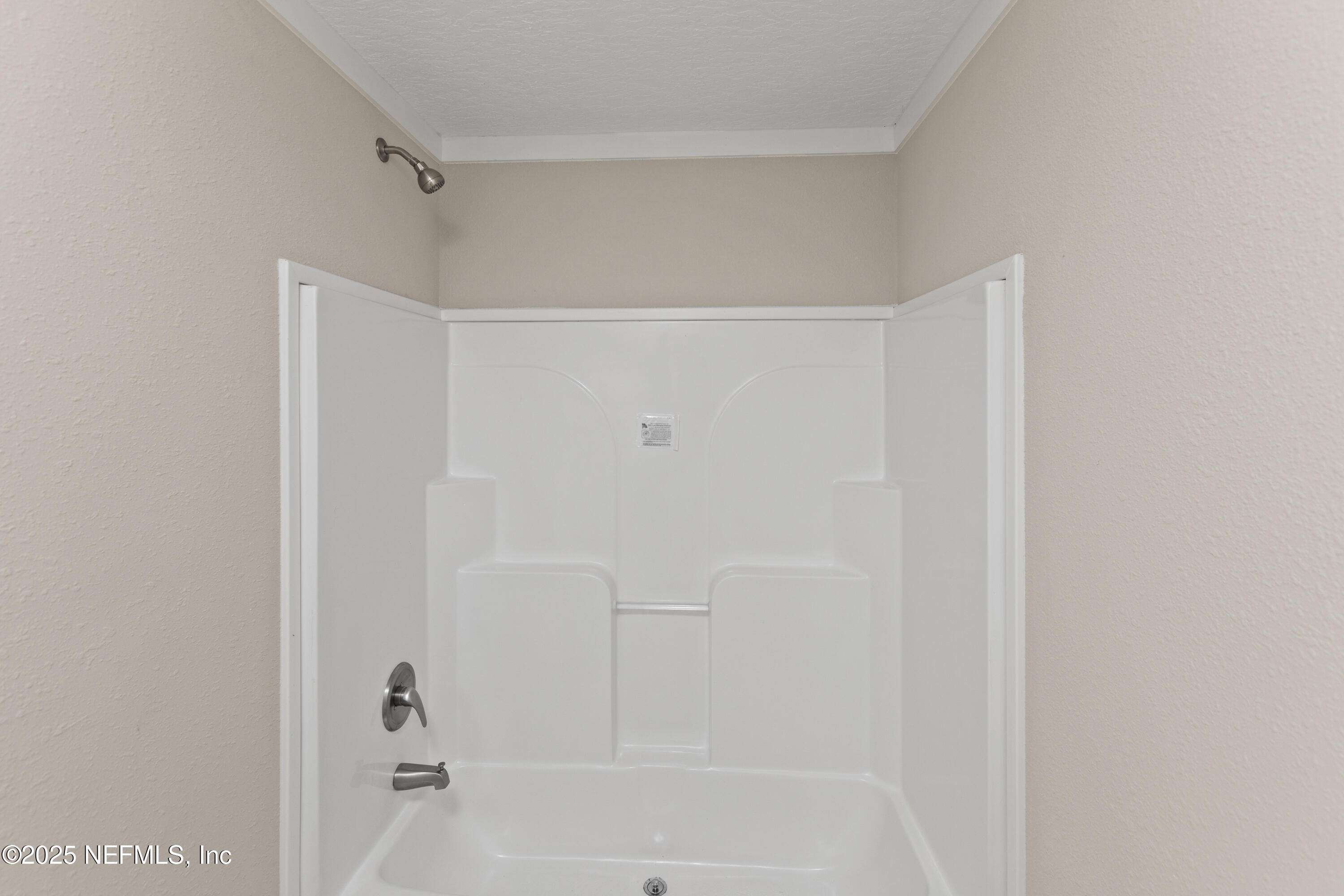 6012 Indian Trail Keystone Heights, FL 32656 - Photo 52 of 61 a view of bathroom