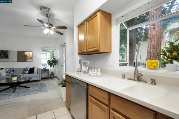 $369,999 | 1407 Forest Run, Hercules, CA 94547