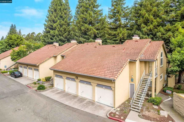 $369,999 | 1407 Forest Run, Hercules, CA 94547