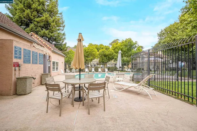 $369,999 | 1407 Forest Run, Hercules, CA 94547