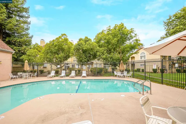 $369,999 | 1407 Forest Run, Hercules, CA 94547