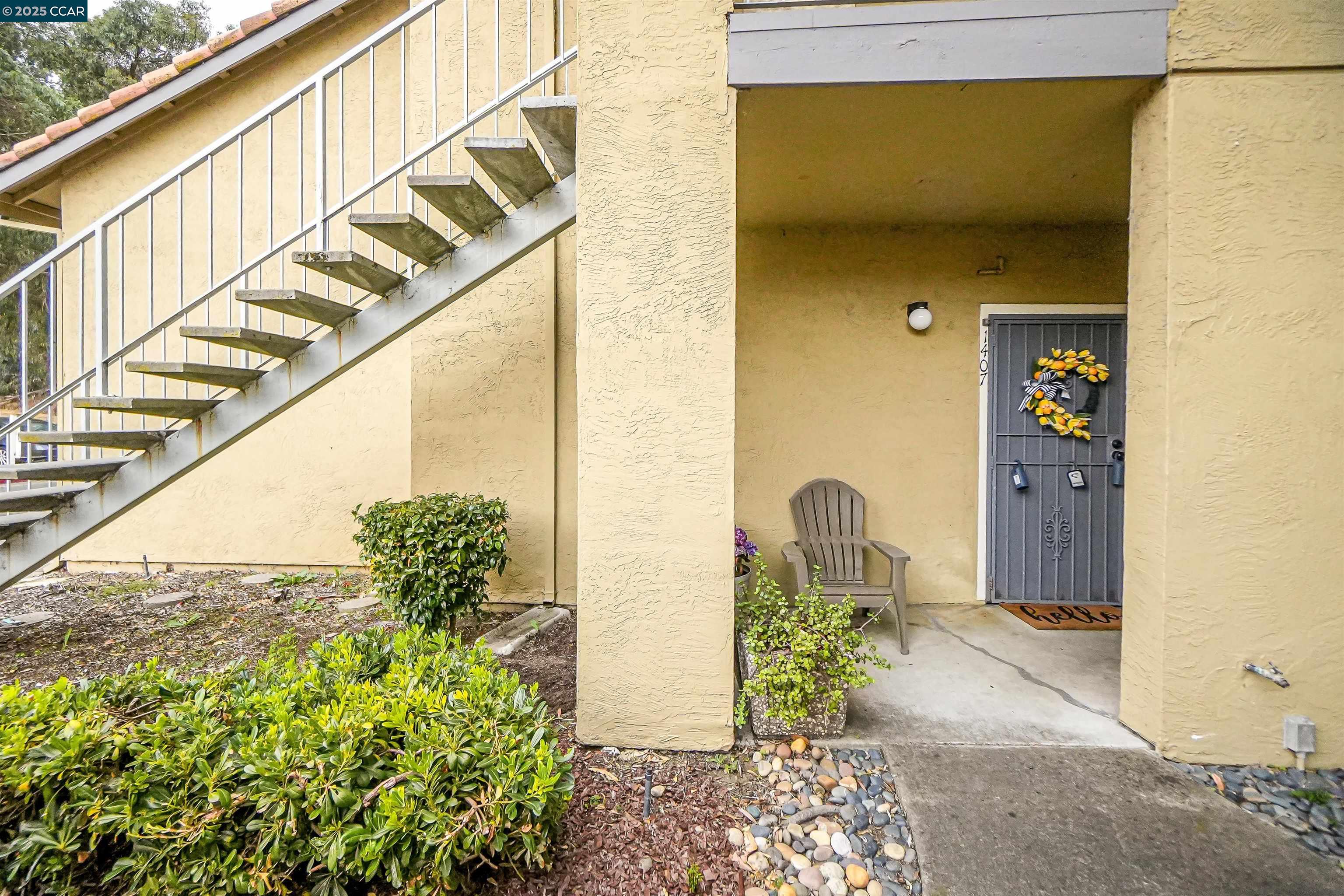 1407 Forest Run Hercules, CA 94547 - Photo 5 of 40