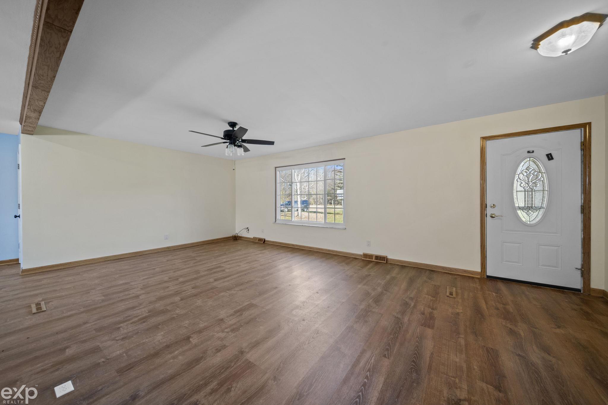 6401 Welch Road Yale, MI 48097 - Photo 12 of 44