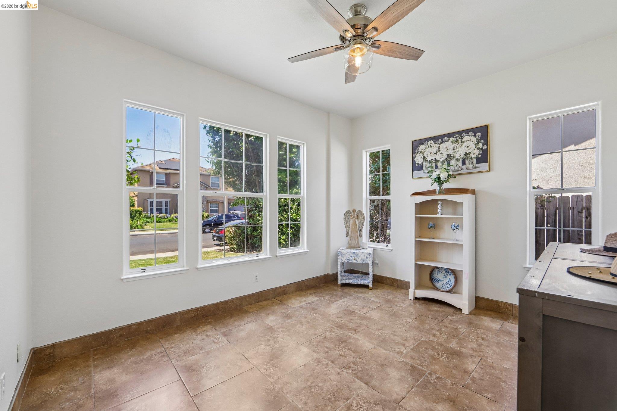 19 Minaret Road Oakley, CA 94561 - Photo 9 of 50