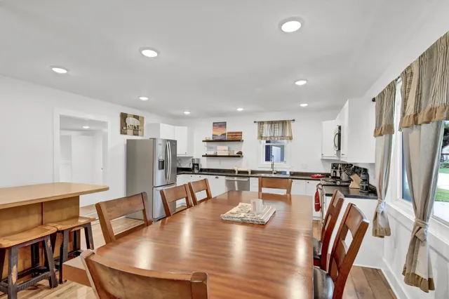 $374,000 | 802 South Garden Street, Lake City, MN 55041