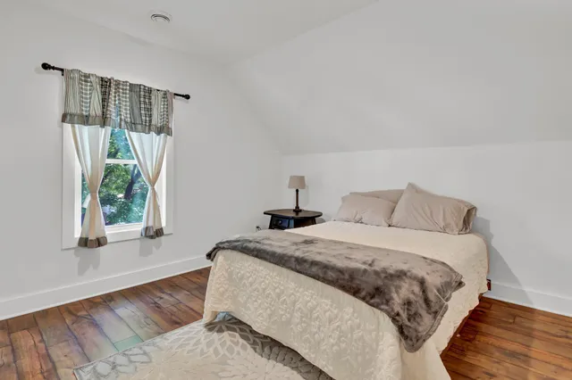 $374,000 | 802 South Garden Street, Lake City, MN 55041