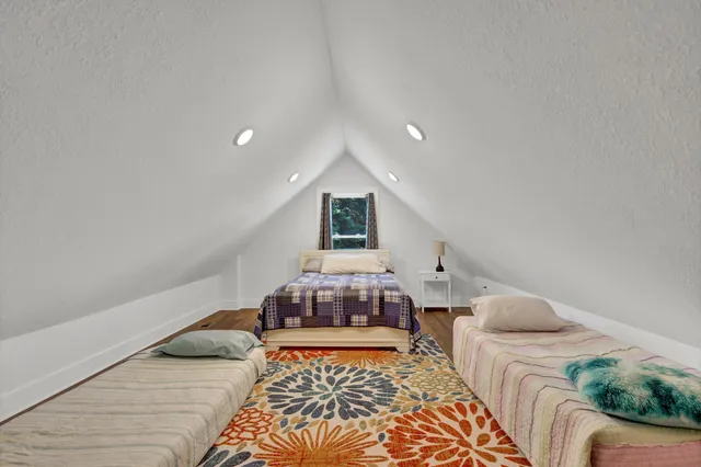 $374,000 | 802 South Garden Street, Lake City, MN 55041