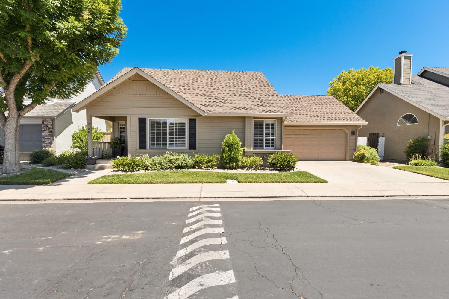 2100 Cobblestone Manor Modesto, CA 95355 - Photo 5 of 38