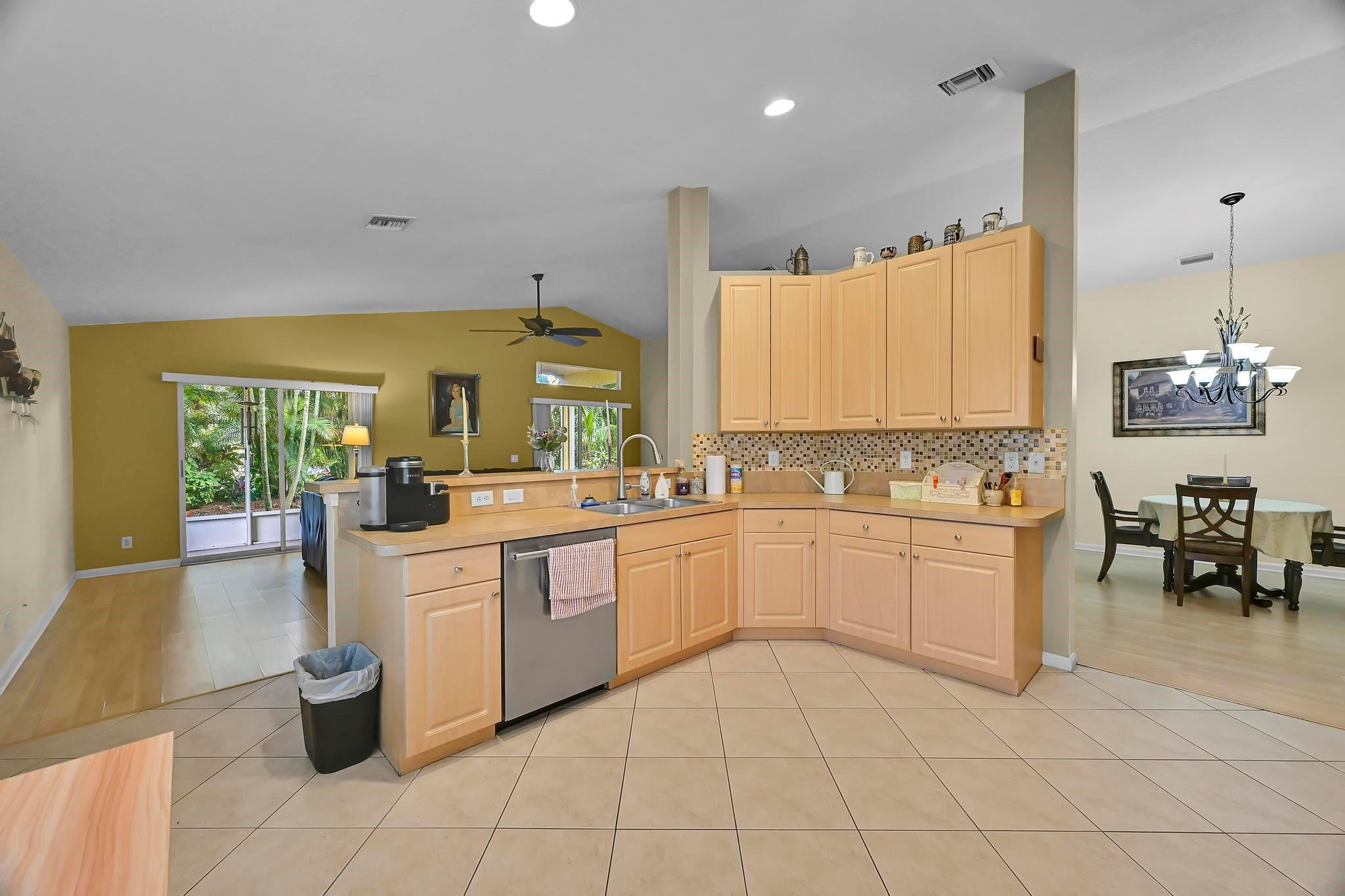 2870 Southwest Versailles Terrace Stuart, FL 34997 - Photo 36 of 42 Photo 36