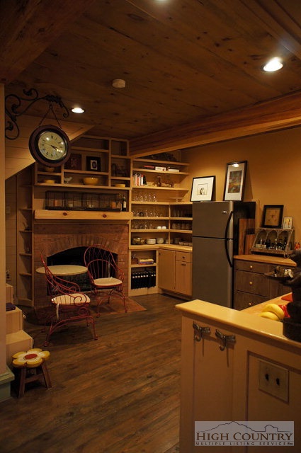 254 Cobbs Creek Road Boone, NC 28607 - Photo 22 of 24 Gallery Image 22