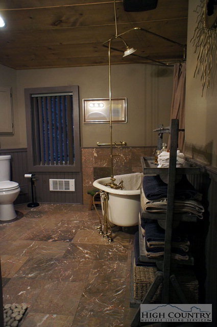 254 Cobbs Creek Road Boone, NC 28607 - Photo 10 of 24 Gallery Image 10