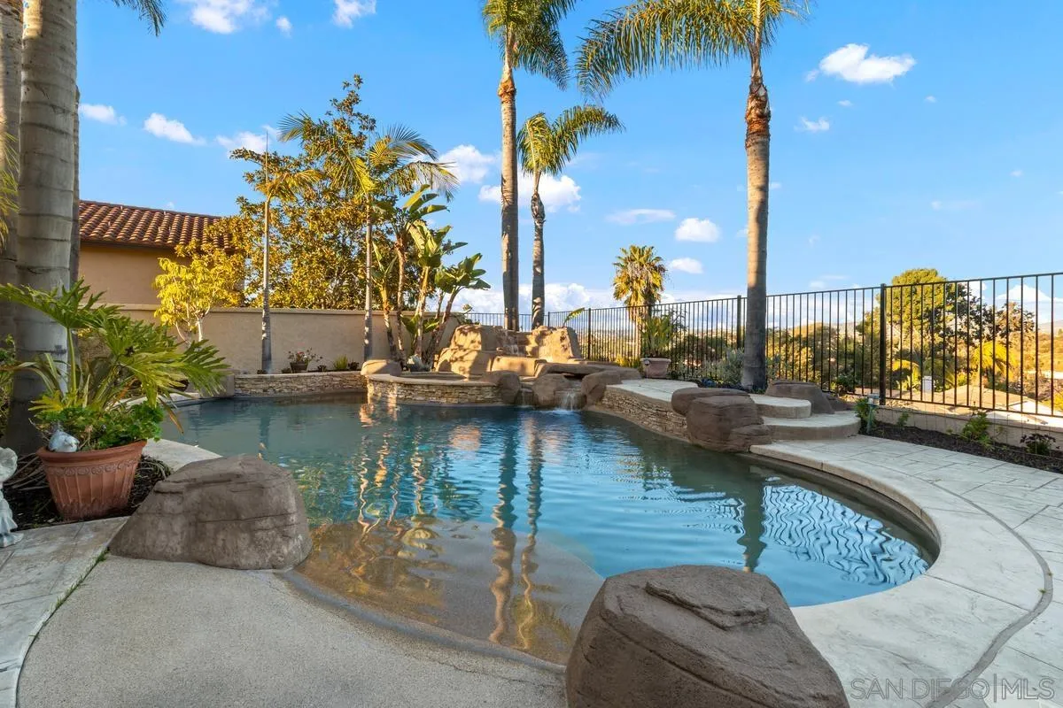 445 Via Savoy Encinitas, CA 92024 - Photo 25 of 39 a view of swimming pool with outdoor seating