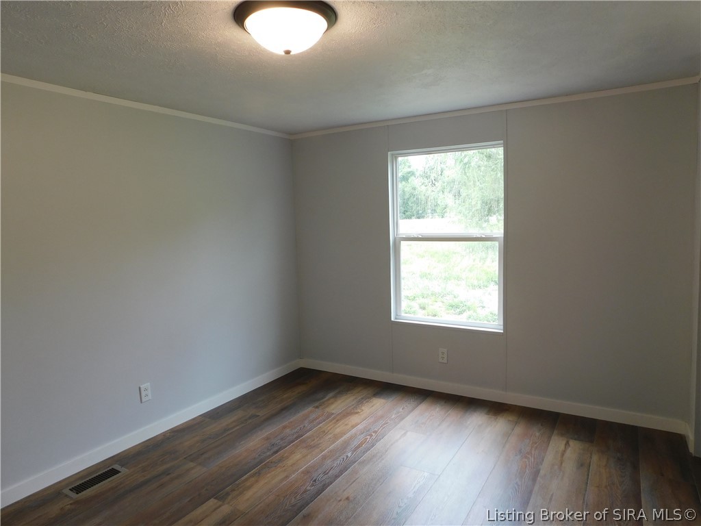 6356 Scotch Pine Road Cannelton, IN 47520 - Photo 8 of 18