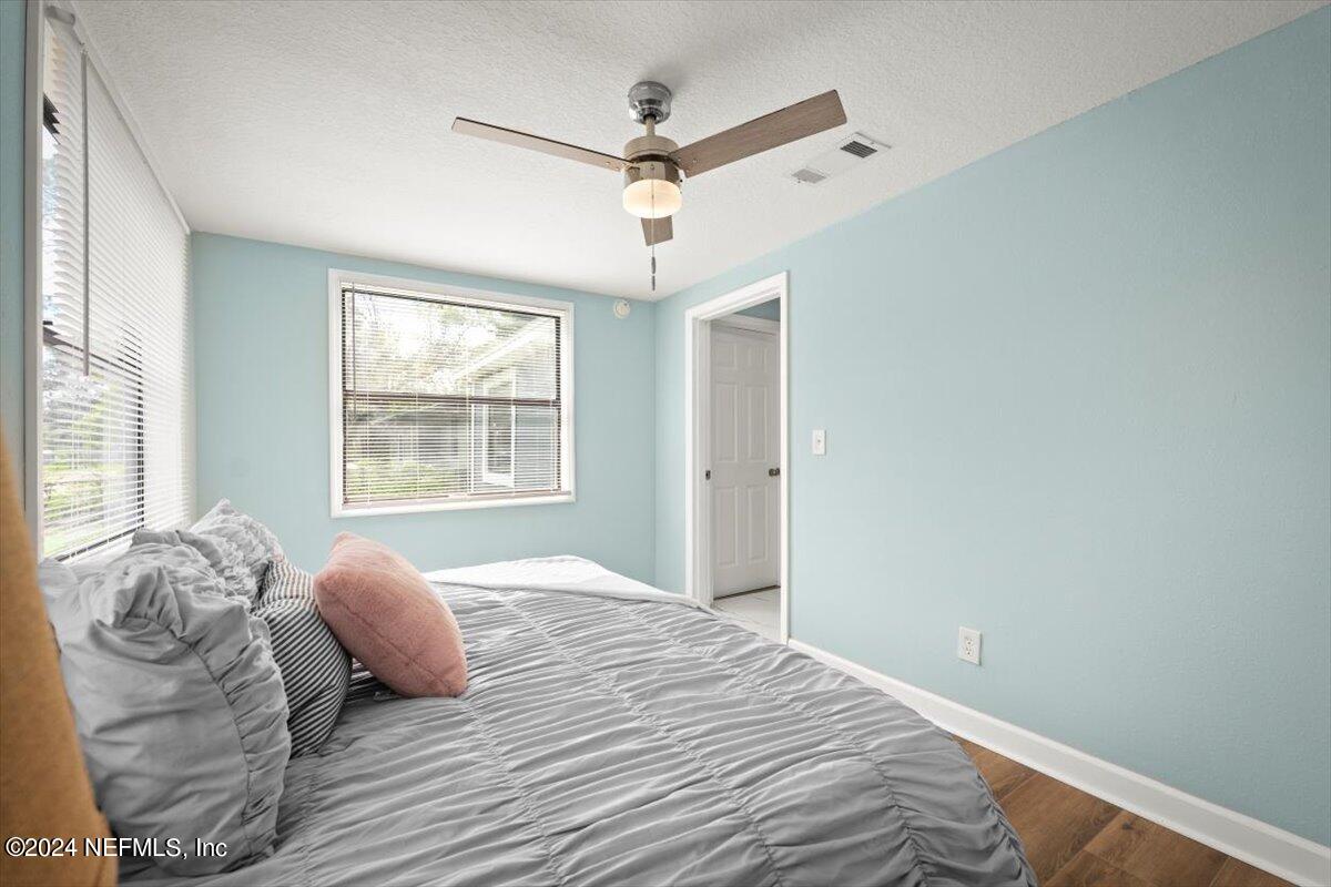 5329 Bedford Road Jacksonville, FL 32207 - Photo 29 of 36 34-JAXREP_5329_Bedford_Rd_Jacksonville_F