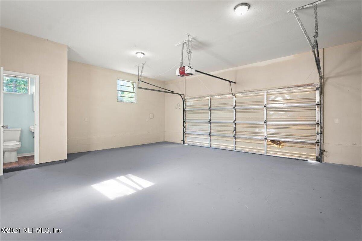 5329 Bedford Road Jacksonville, FL 32207 - Photo 30 of 36 24-JAXREP_5329_Bedford_Rd_Jacksonville_F