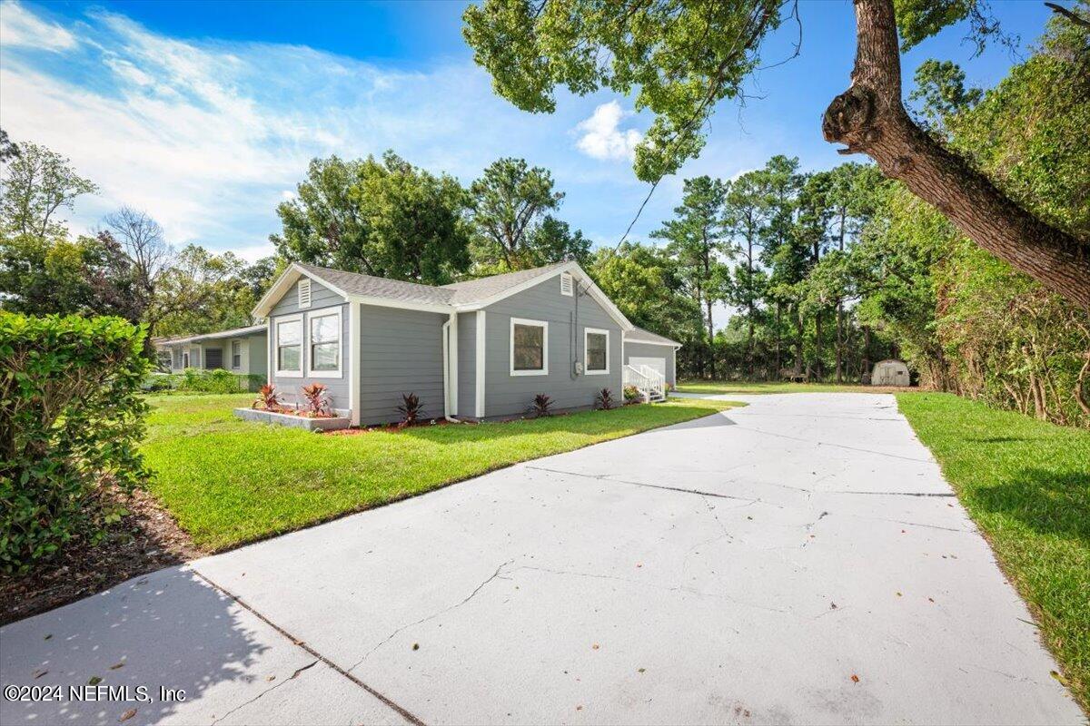 5329 Bedford Road Jacksonville, FL 32207 - Photo 3 of 36 03-JAXREP_5329_Bedford_Rd_Jacksonville_F