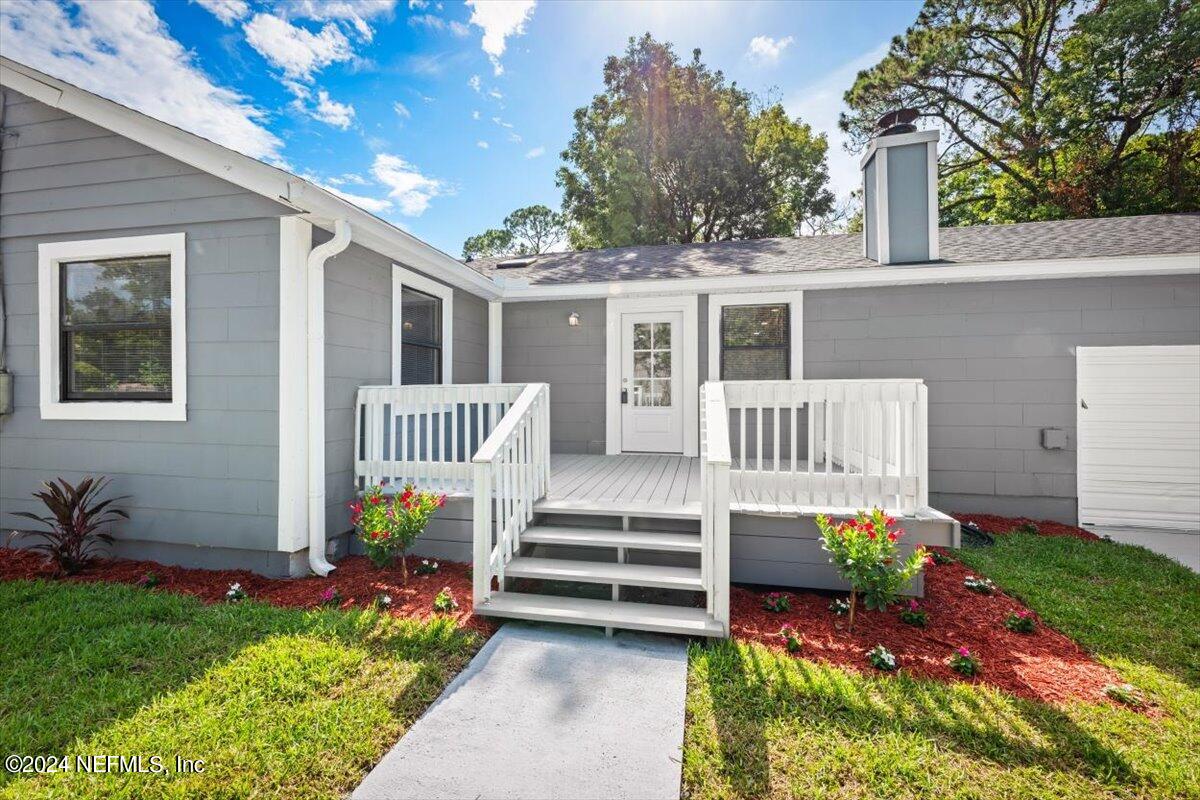 5329 Bedford Road Jacksonville, FL 32207 - Photo 6 of 36 09-JAXREP_5329_Bedford_Rd_Jacksonville_F