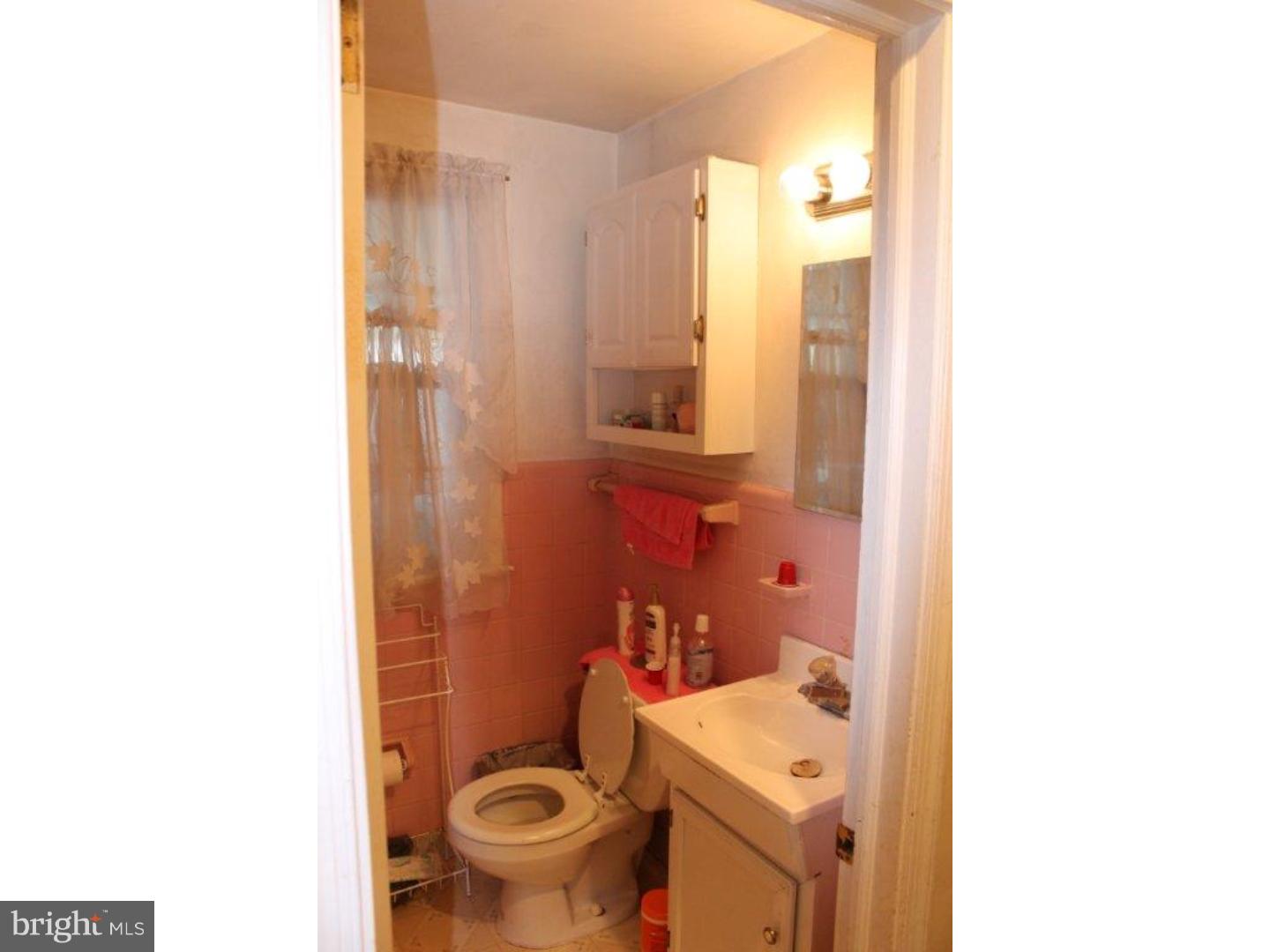 204 Madison Road Willow Grove, PA 19090 - Photo 6 of 10 Gallery Image 6