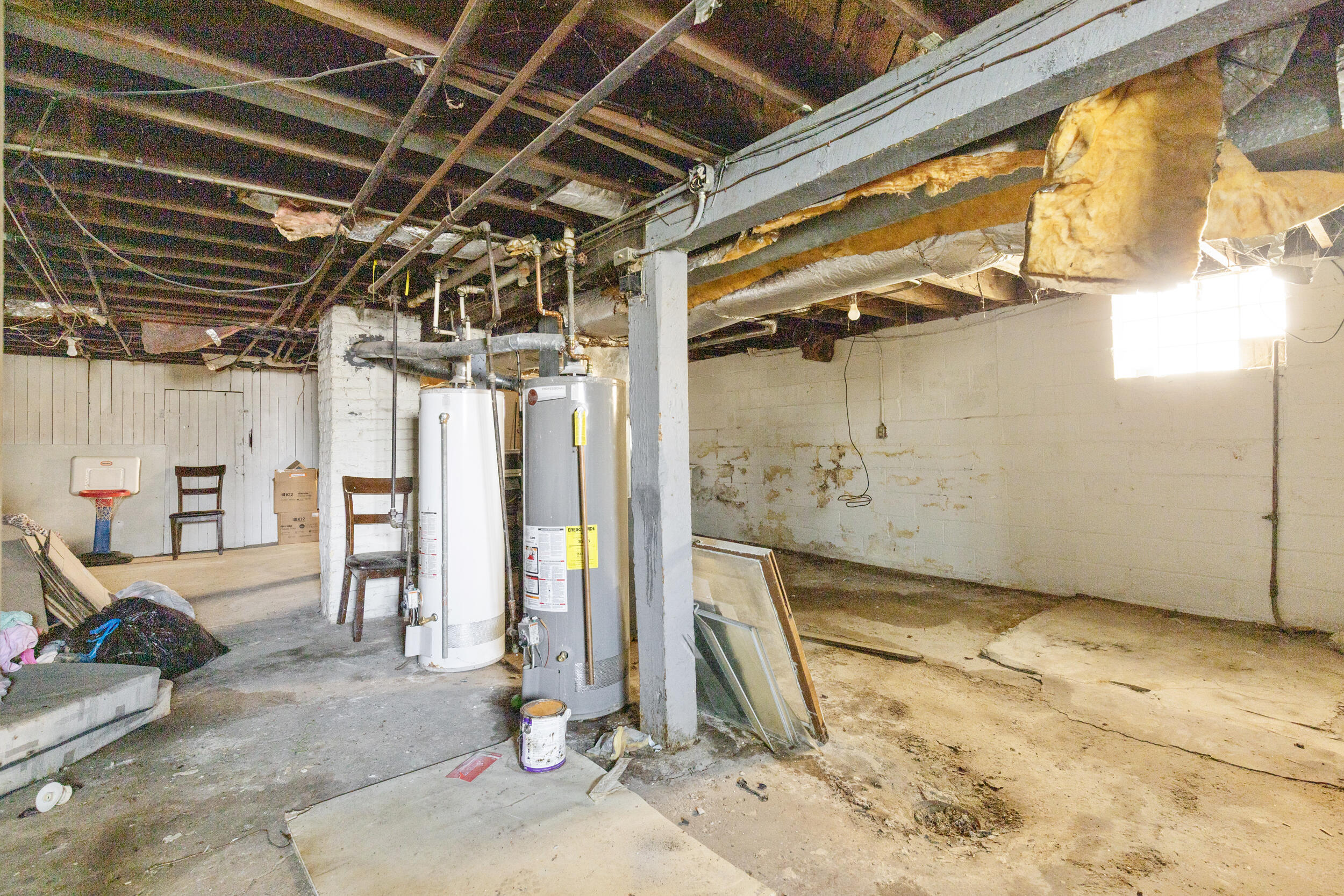 2122 South 26th Street, Unit 2122A Milwaukee, WI 53215 - Photo 19 of 26 Extra storage