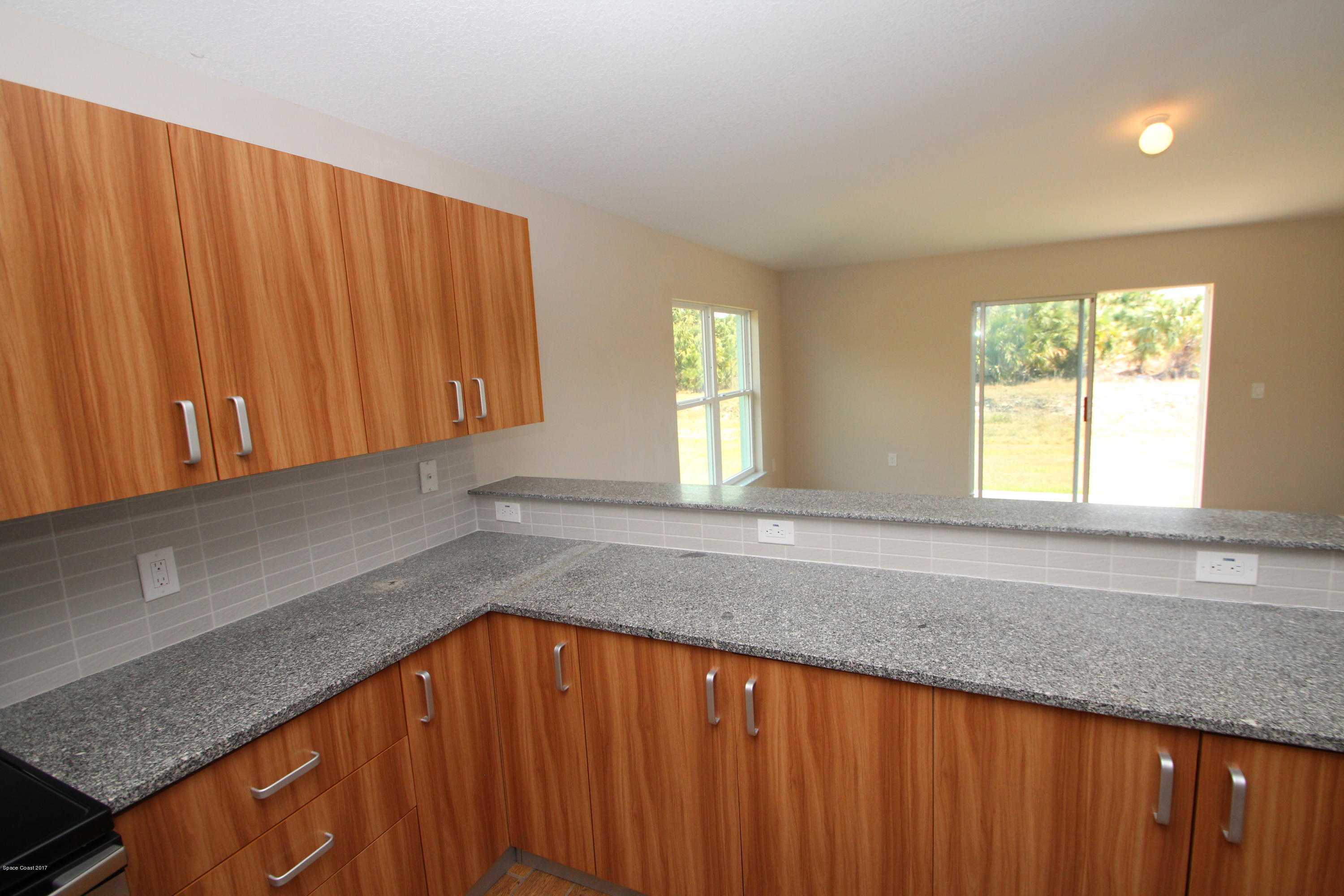 3041 Fitzpatrick Avenue Palm Bay, FL 32908 - Photo 14 of 18 20170621203453286703000000-o