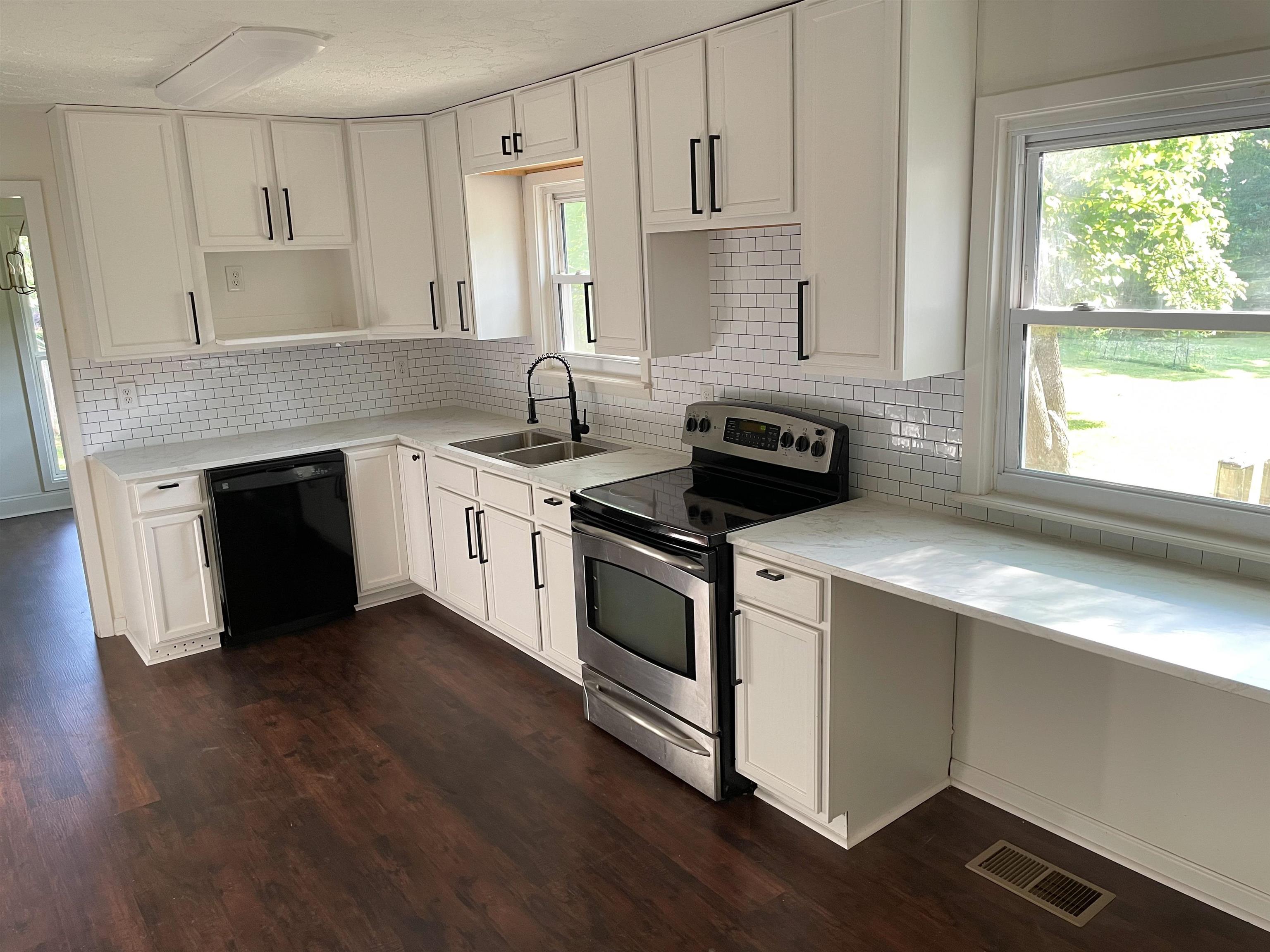355 Metro Road Eads, TN 38028 - Photo 9 of 25 Gallery Image 9