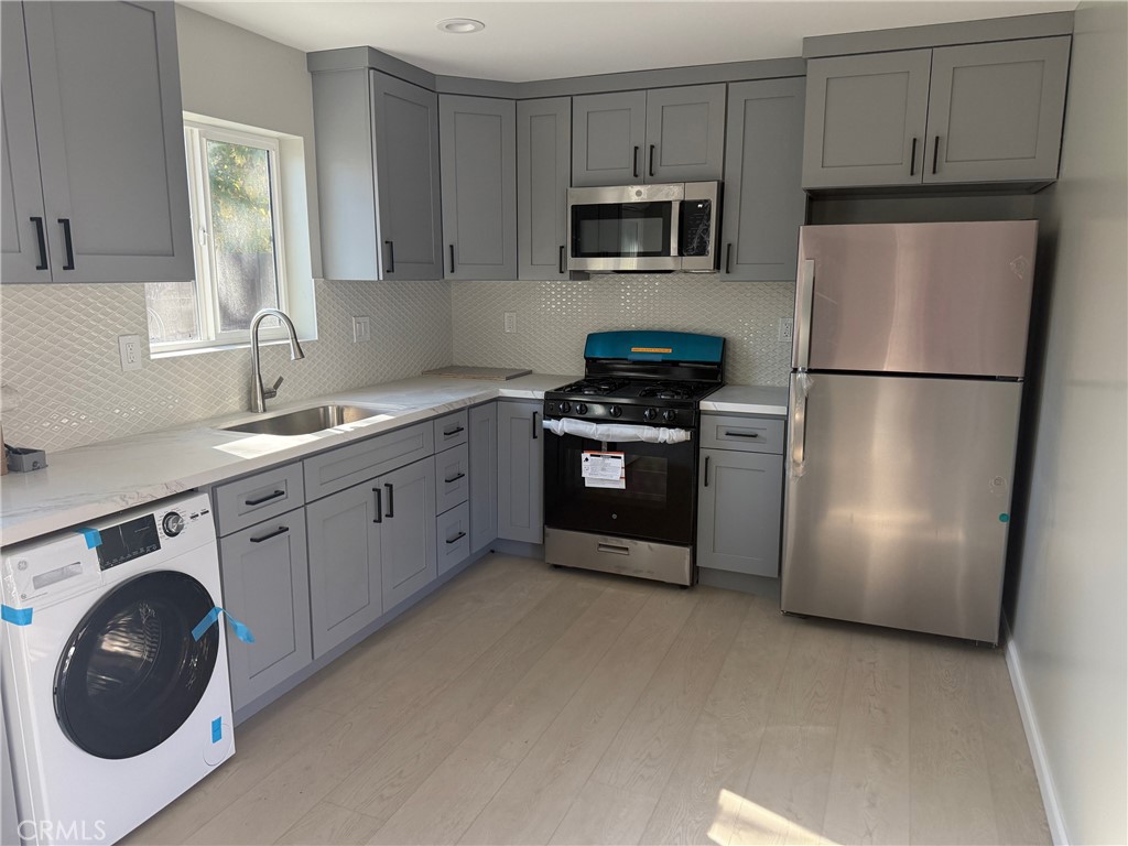 1914 Wagner Street Pasadena, CA 91107 - Photo 2 of 6