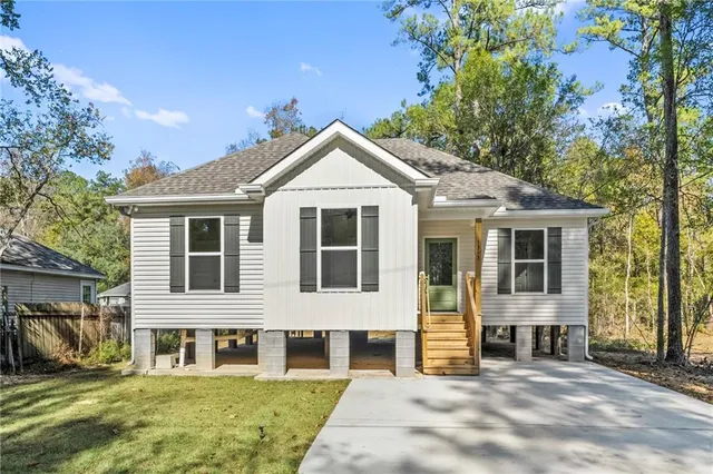 $264,000 | 1313 Jasmine Street, Mandeville, LA 70448