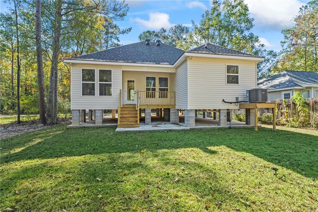 1313 Jasmine Street Mandeville, LA 70448 - Photo 16 of 18