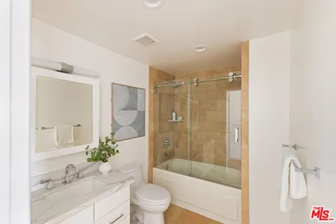 $2,095,000 | 432 South Willaman Drive, Unit 401, Los Angeles, CA 90048