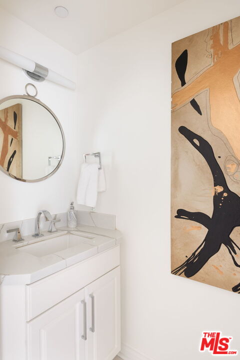 432 South Willaman Drive, Unit 401 Los Angeles, CA 90048 - Photo 27 of 30