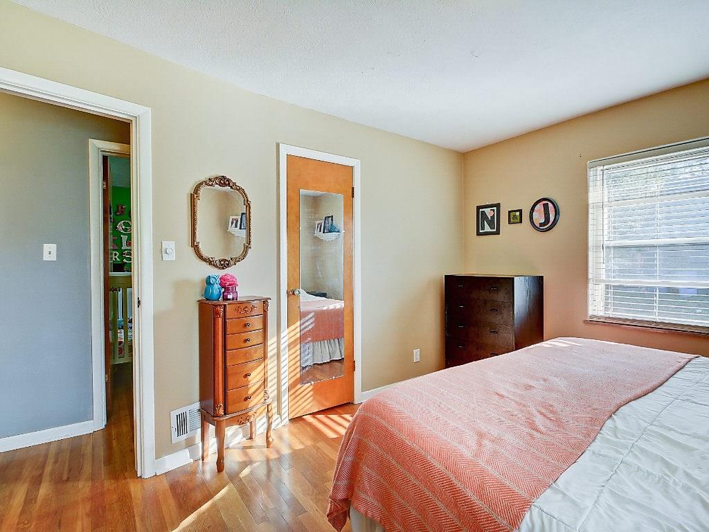 129 Heiny Road Indianapolis, IN 46217 - Photo 14 of 24 Gallery Image 14