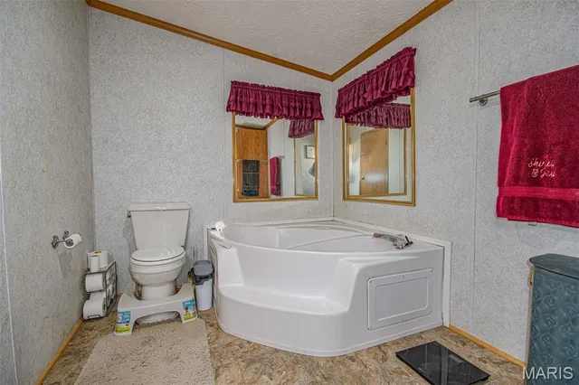 $324,000 | 16807 East Kendall Road, Mount Vernon, IL 62864