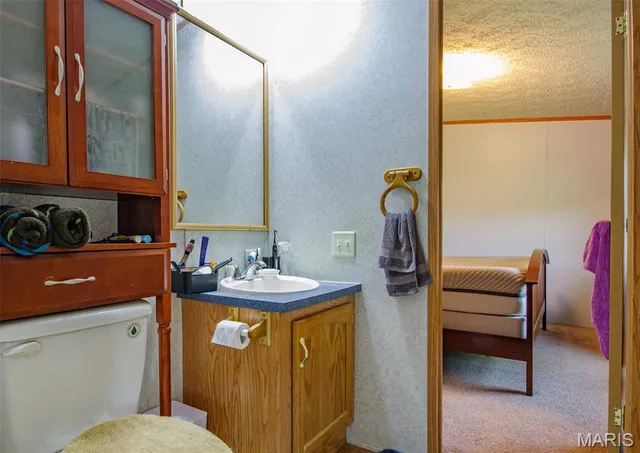 $324,000 | 16807 East Kendall Road, Mount Vernon, IL 62864