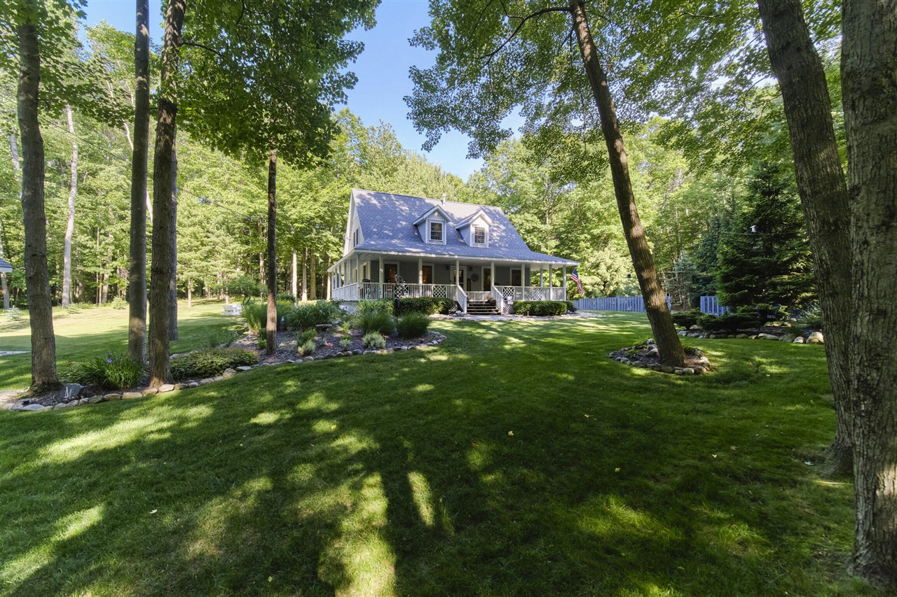 10826 Old Freesoil Road Manistee, MI 49660 - Photo 35 of 58