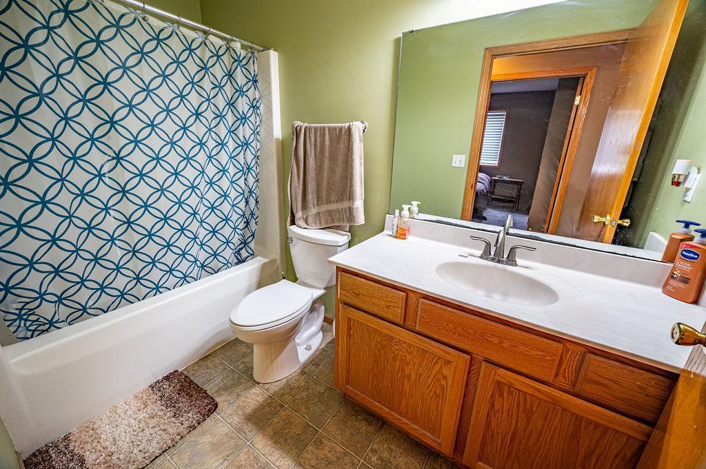 450 West Cairns Street, Unit D Ellsworth, WI 54011 - Photo 9 of 12