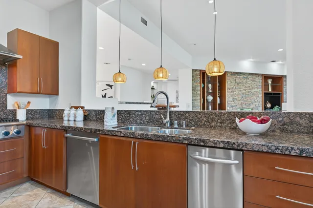 $999,899 | 79900 Del Sol A Sol, La Quinta, CA 92253