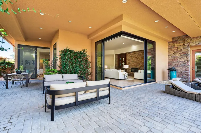 $999,899 | 79900 Del Sol A Sol, La Quinta, CA 92253