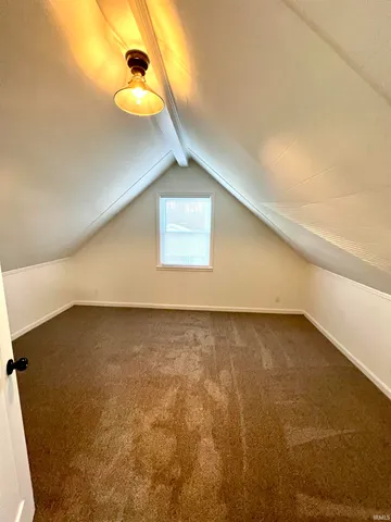 $289,000 | 7402 Oaklawn Drive, Newburgh, IN 47630