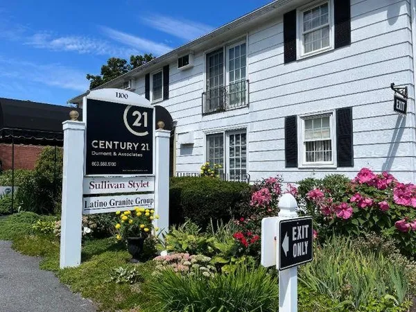 $800 | 1100 Valley Street, Manchester, NH 03103