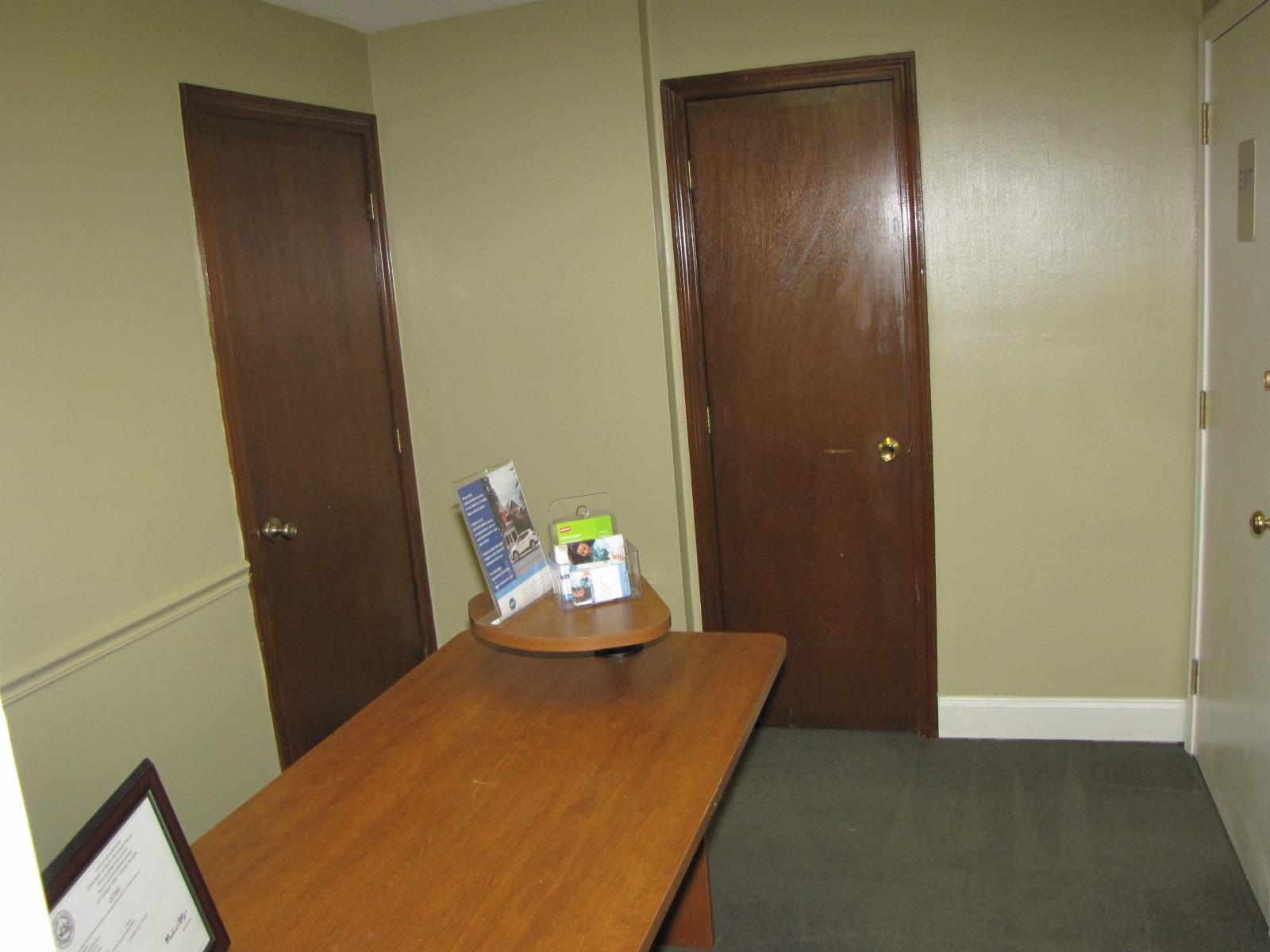 1100 Valley Street Manchester, NH 03103 - Photo 5 of 9