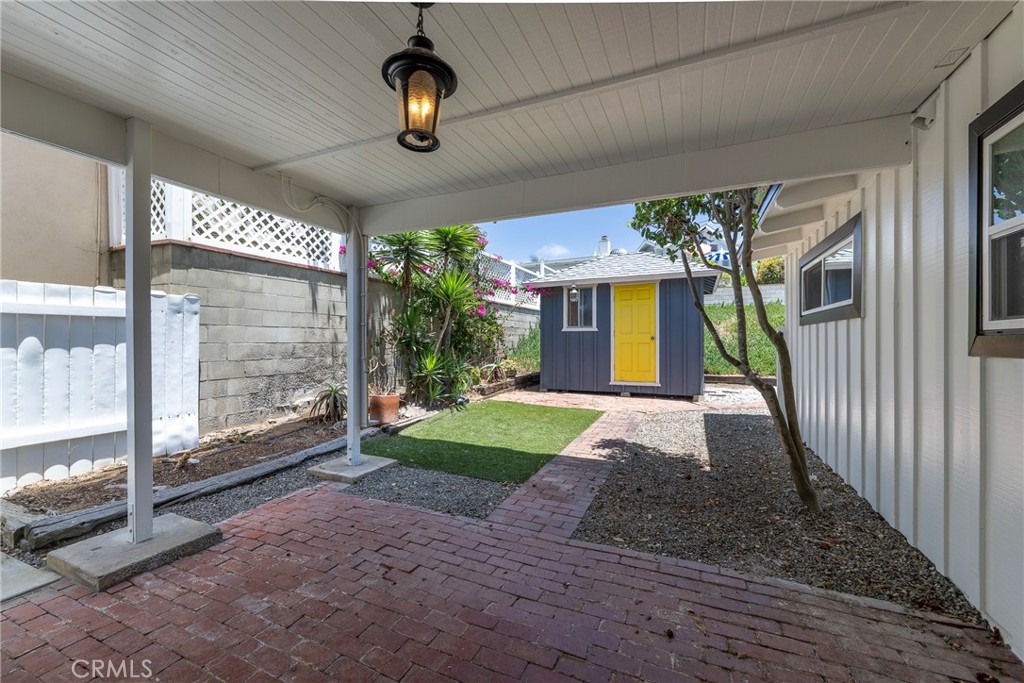 1547 Neptune Avenue Encinitas, CA 92024 - Photo 21 of 71