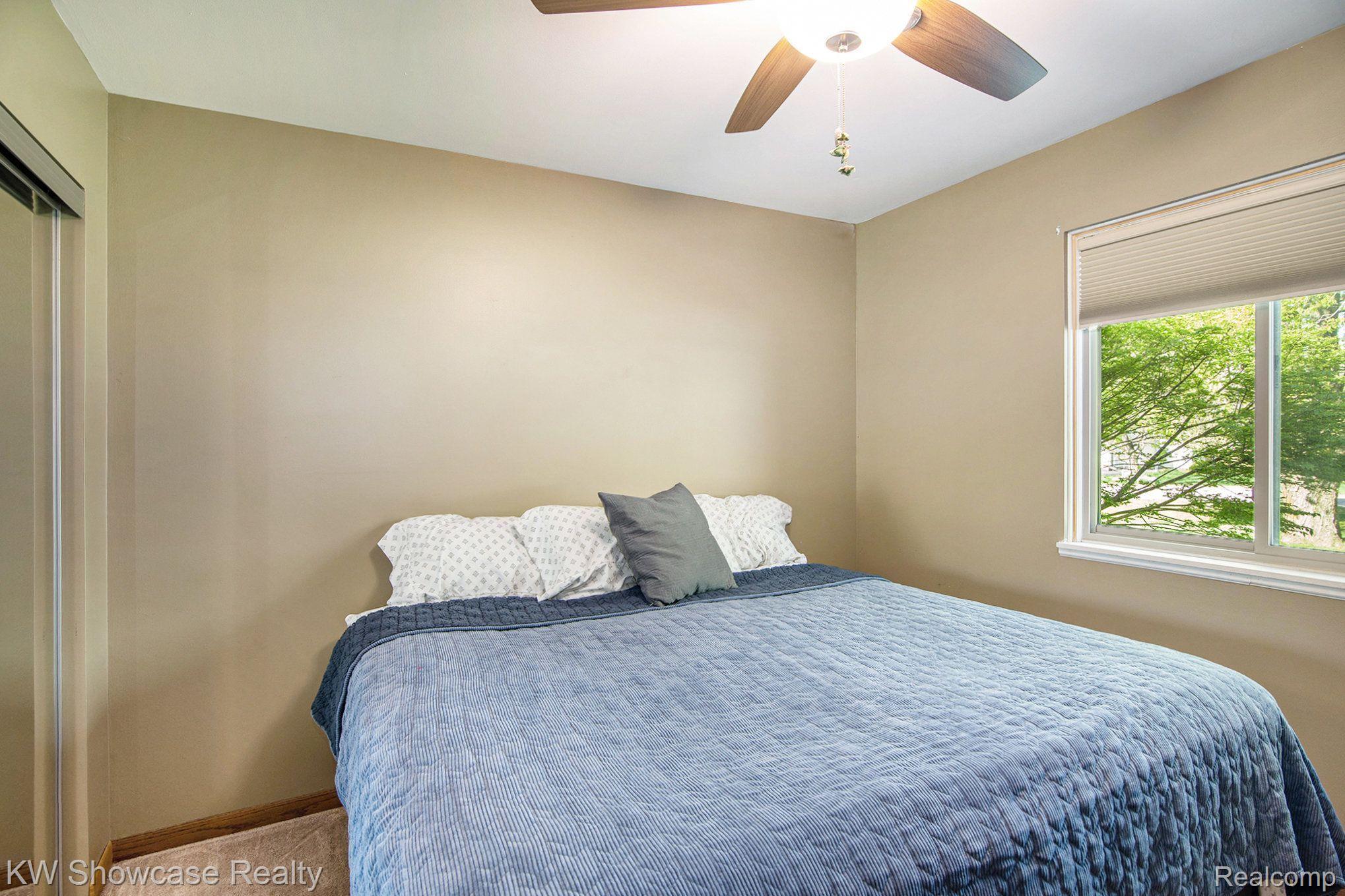 4045 Elms Road Swartz Creek, MI 48473 - Photo 9 of 27