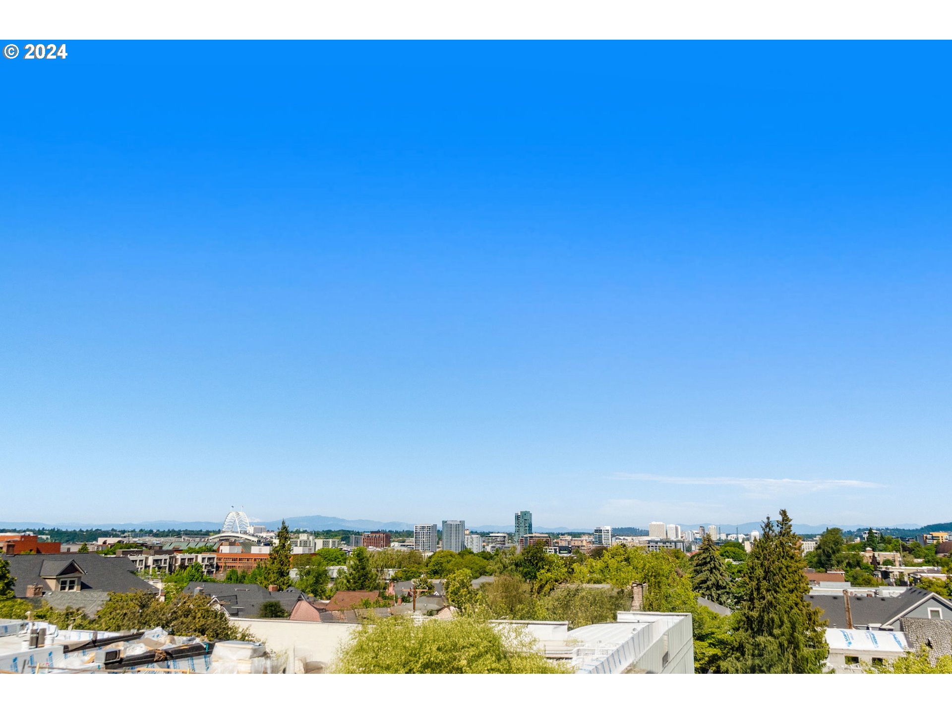 2454 Northwest Westover Road, Unit 104 Portland, OR 97210 - Photo 18 of 30