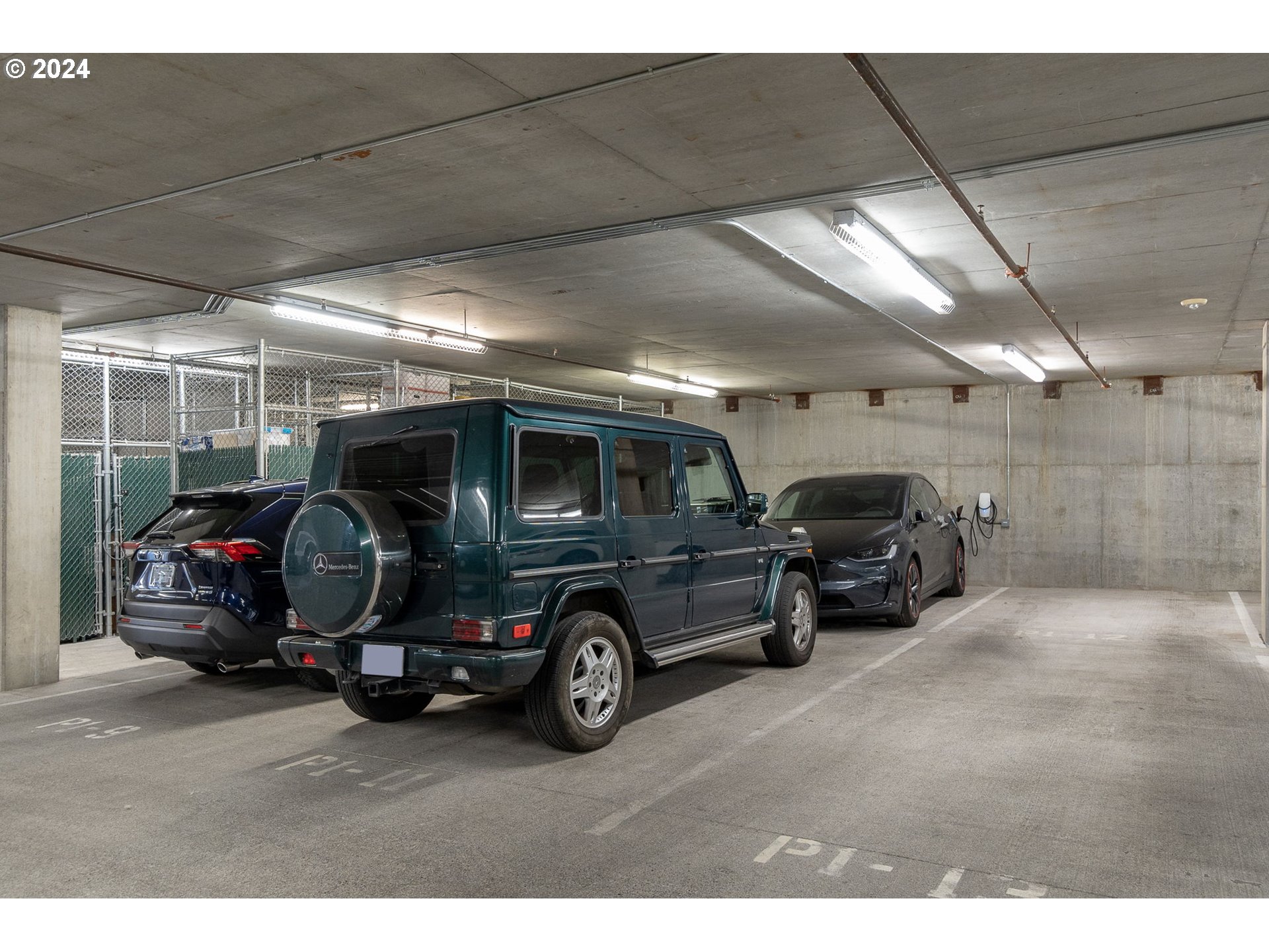 2454 Northwest Westover Road, Unit 104 Portland, OR 97210 - Photo 20 of 30